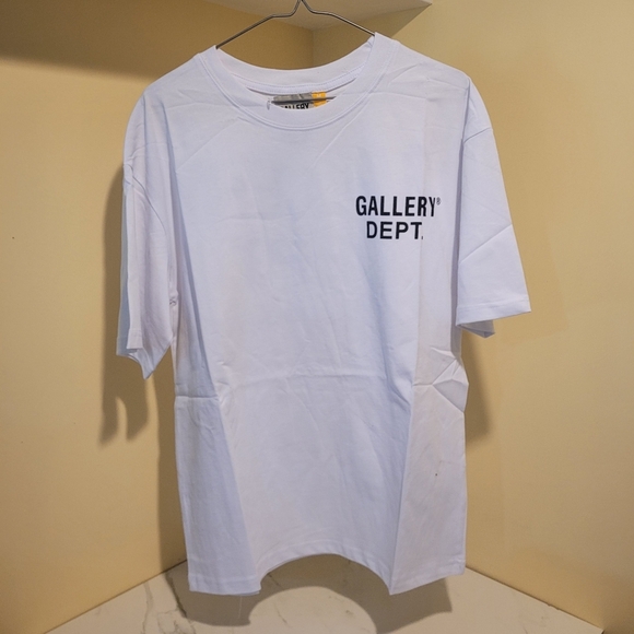 Gallery Dept Shirt - Picture 1 of 2